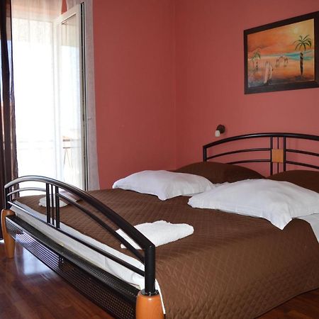 Goga Apartments Primosten Luaran gambar