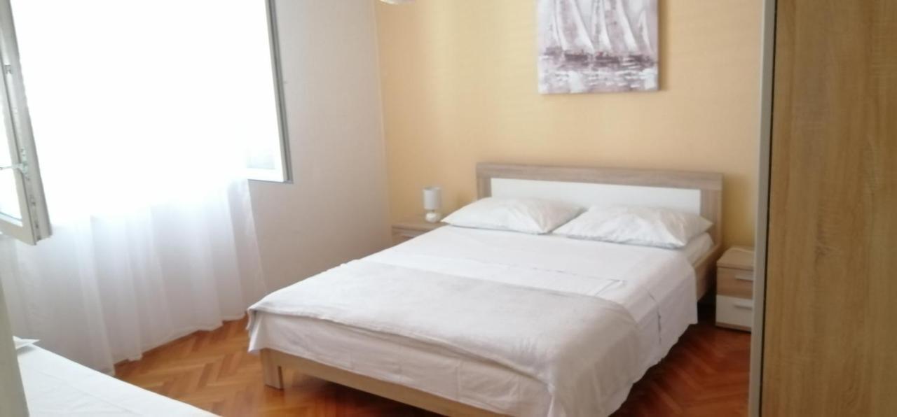 Goga Apartments Primosten Luaran gambar