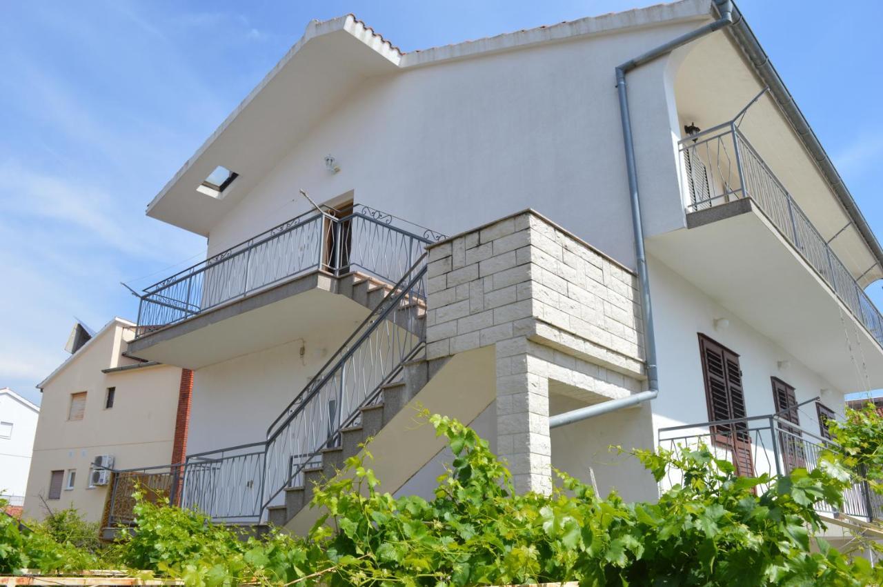 Goga Apartments Primosten Luaran gambar